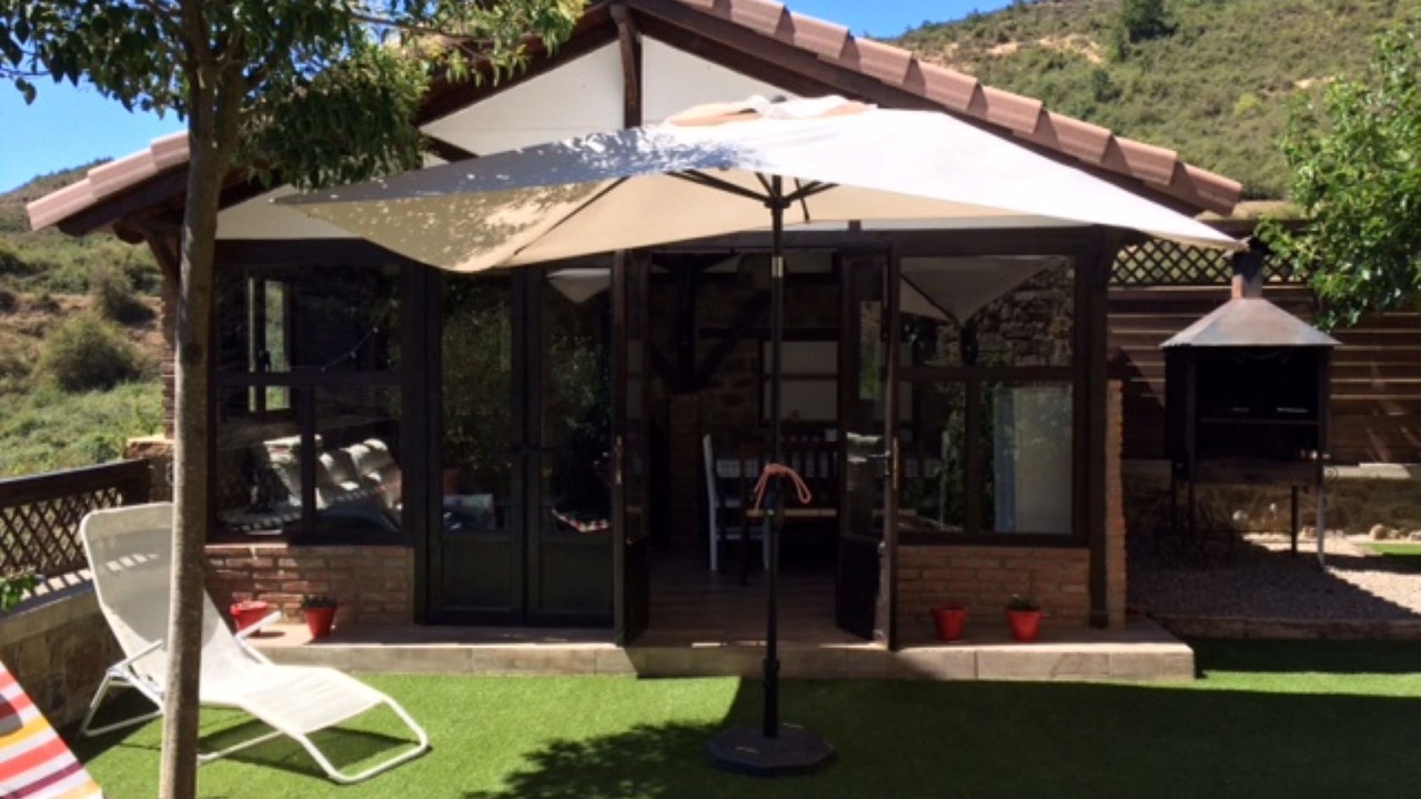 Photo of Patio Balcony in Laguna de Cameros