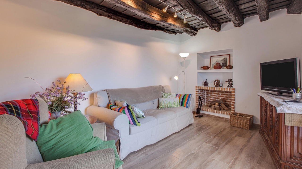 Photo of Livingroom in Taganana