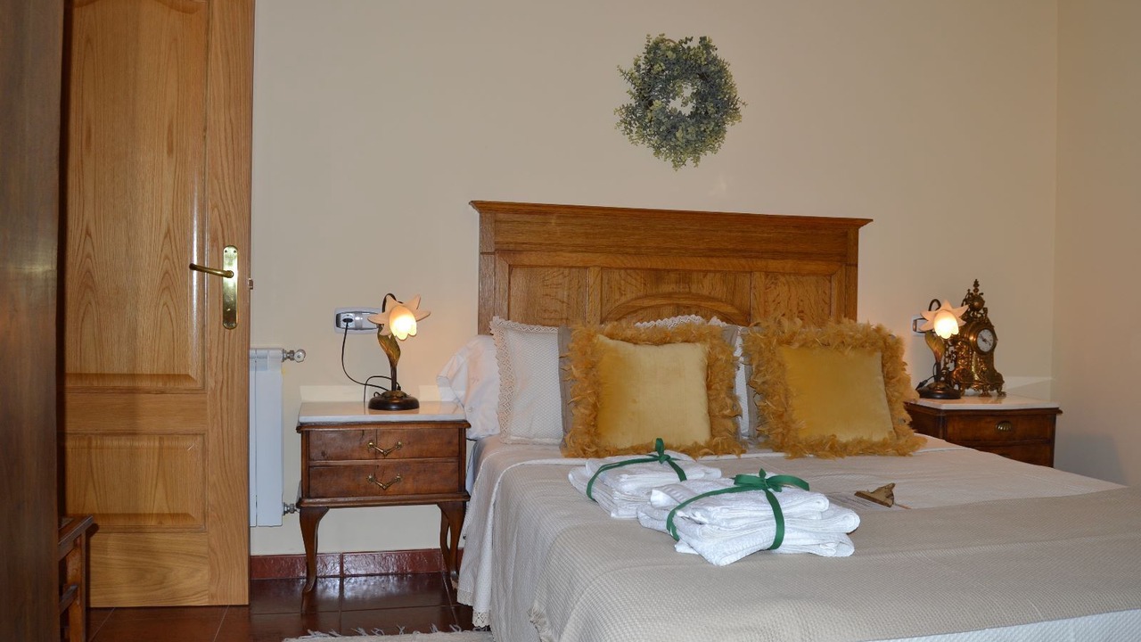 Photo of Bedroom in La Pola de Gordon