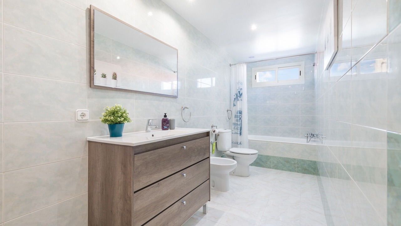 Photo of Bathroom in Puerto Maritimo