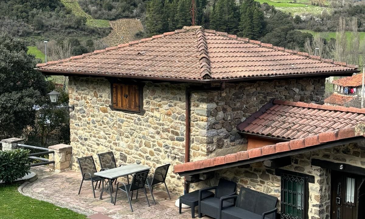 Photo of Outdoor in Aliezo