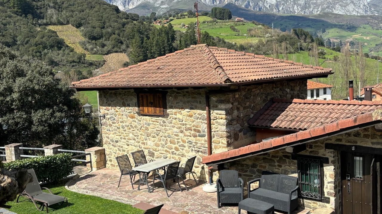Photo of Outdoor in Aliezo