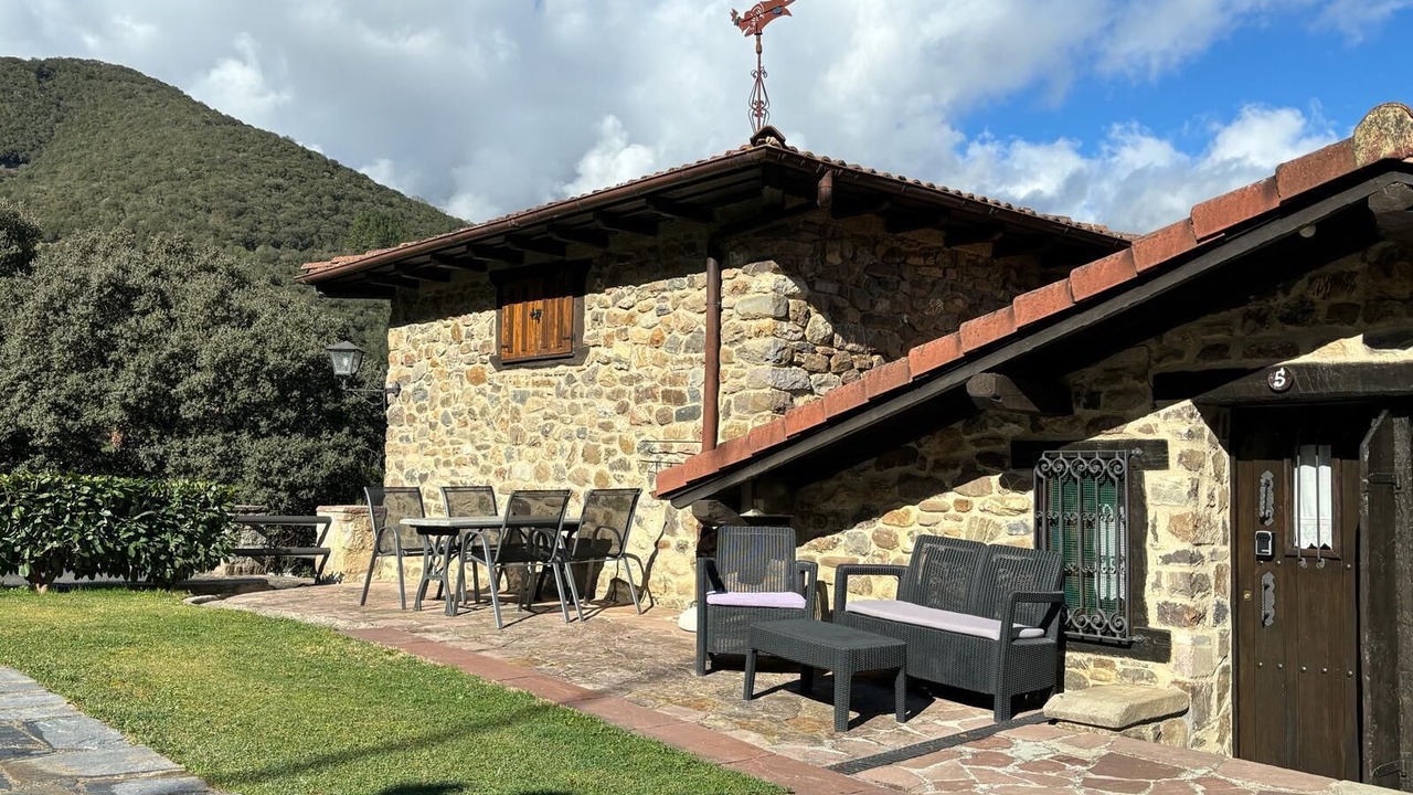 Photo of Outdoor in Aliezo