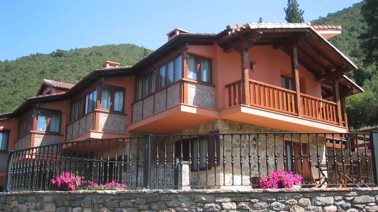Photo of Outdoor in Frama