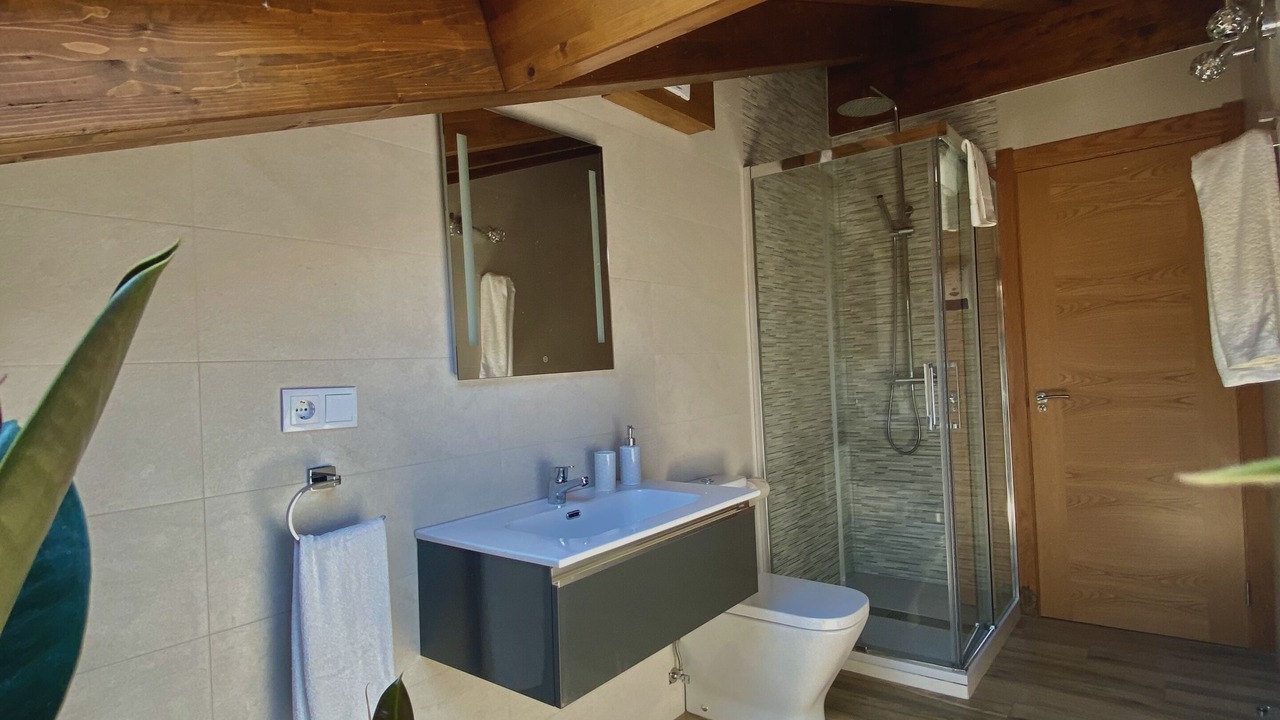 Photo of Bathroom in Mogrovejo