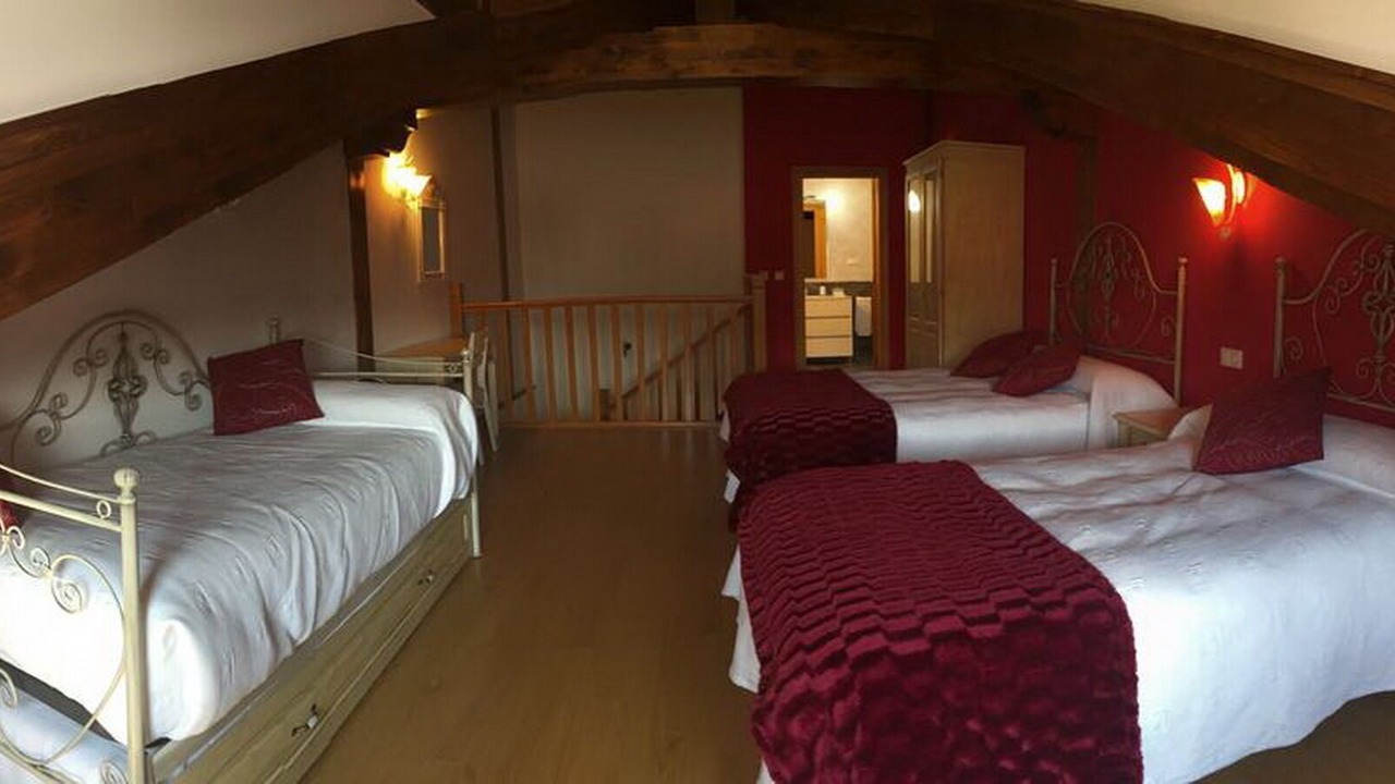 Photo of Bedroom in Campoo de Yuso