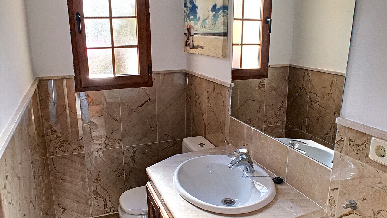 Photo of Bathroom in El Beal