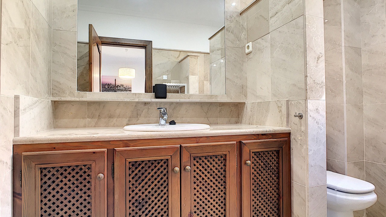 Photo of Bathroom in El Beal