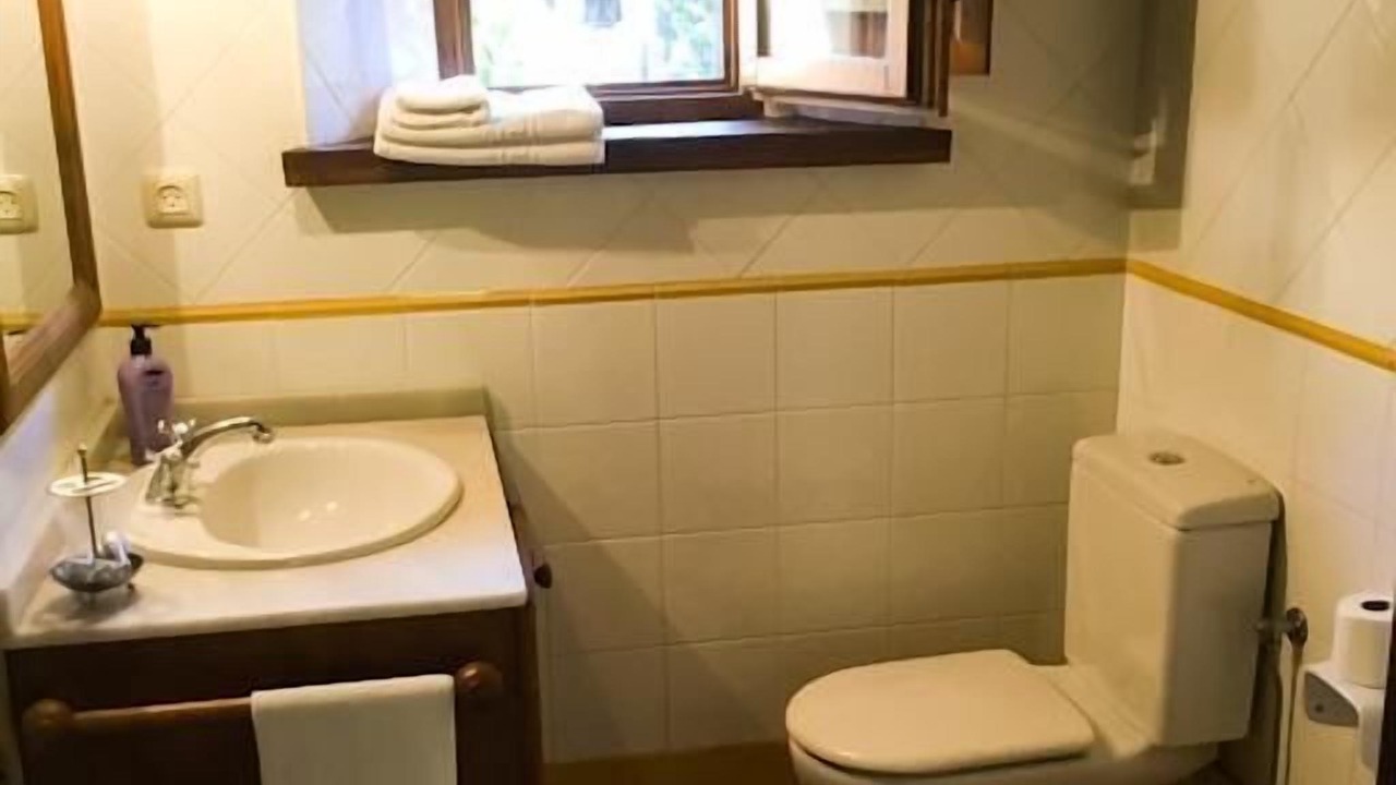 Photo of Bathroom in Arguebanes