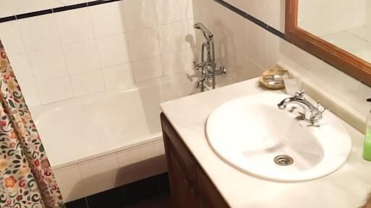 Photo of Bathroom in Arguebanes