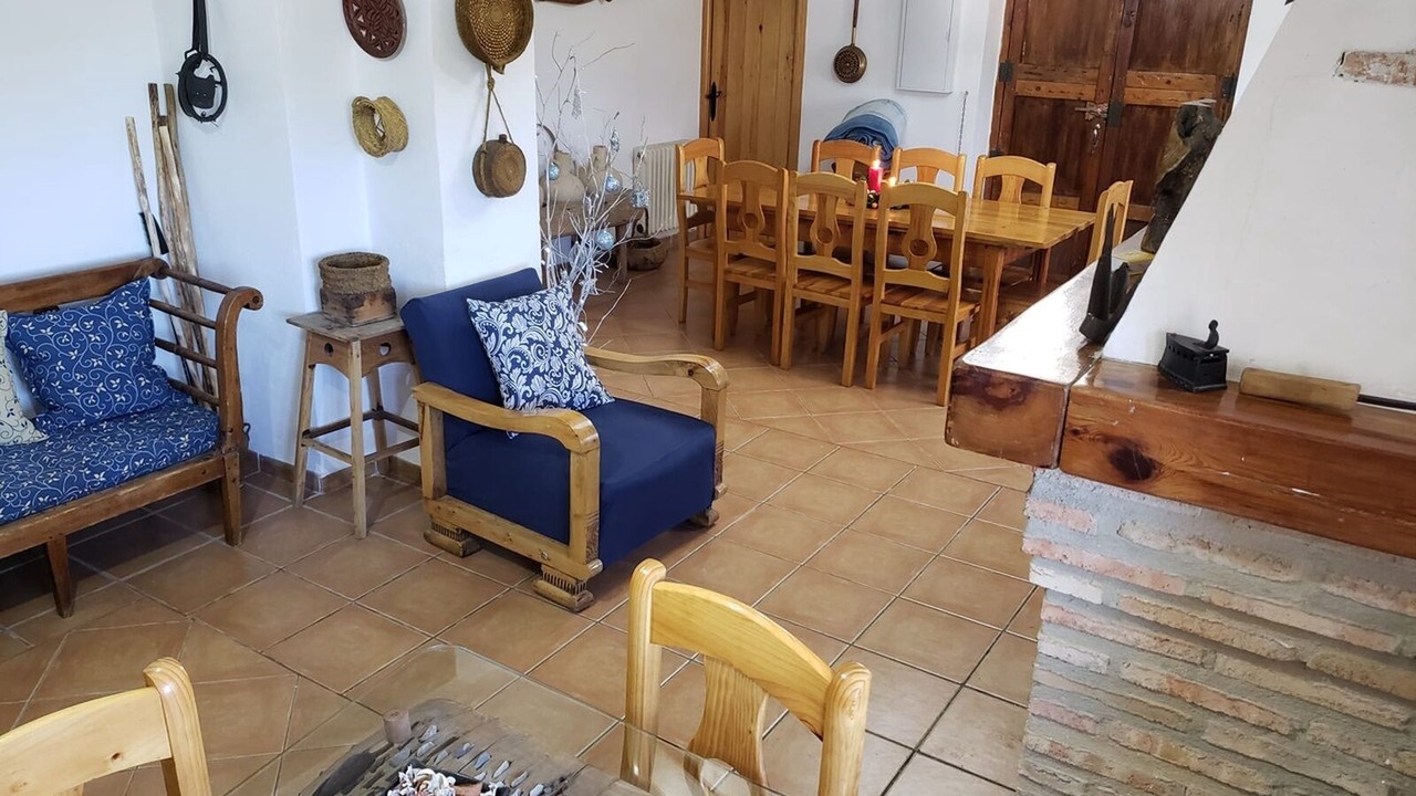 Photo of Others in Siles