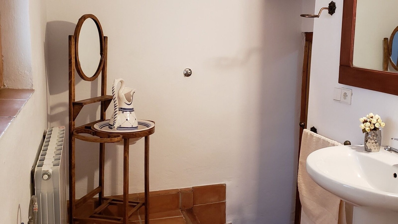 Photo of Bathroom in Siles