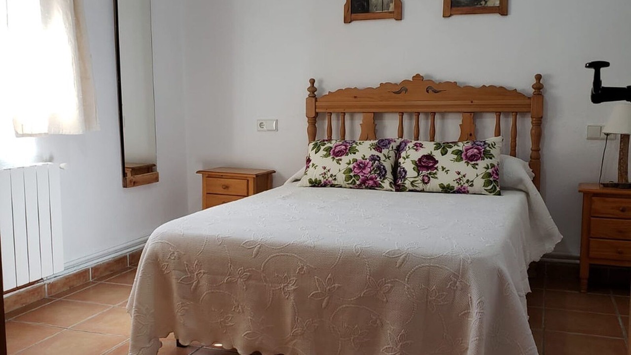 Photo of Bedroom in Siles
