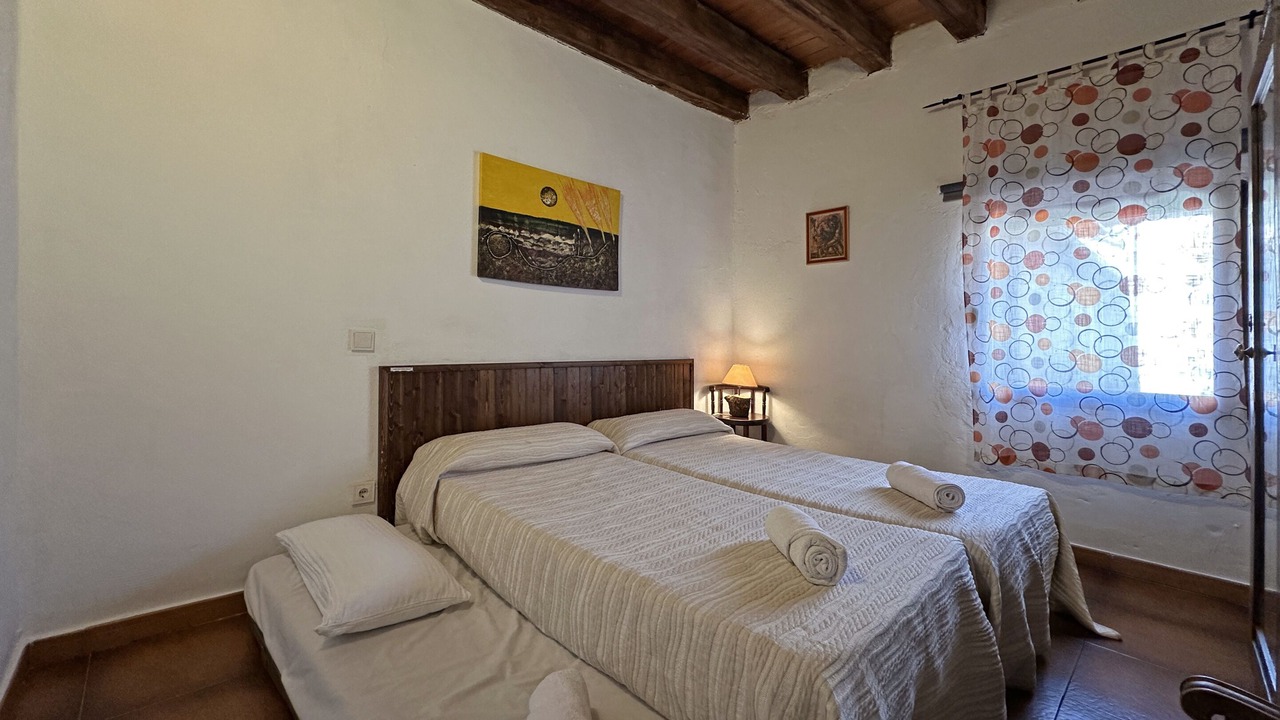 Photo of Bedroom in Velamazan