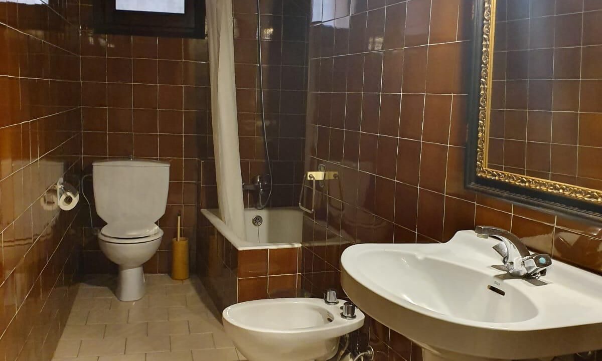 Photo of Bathroom in Peratallada