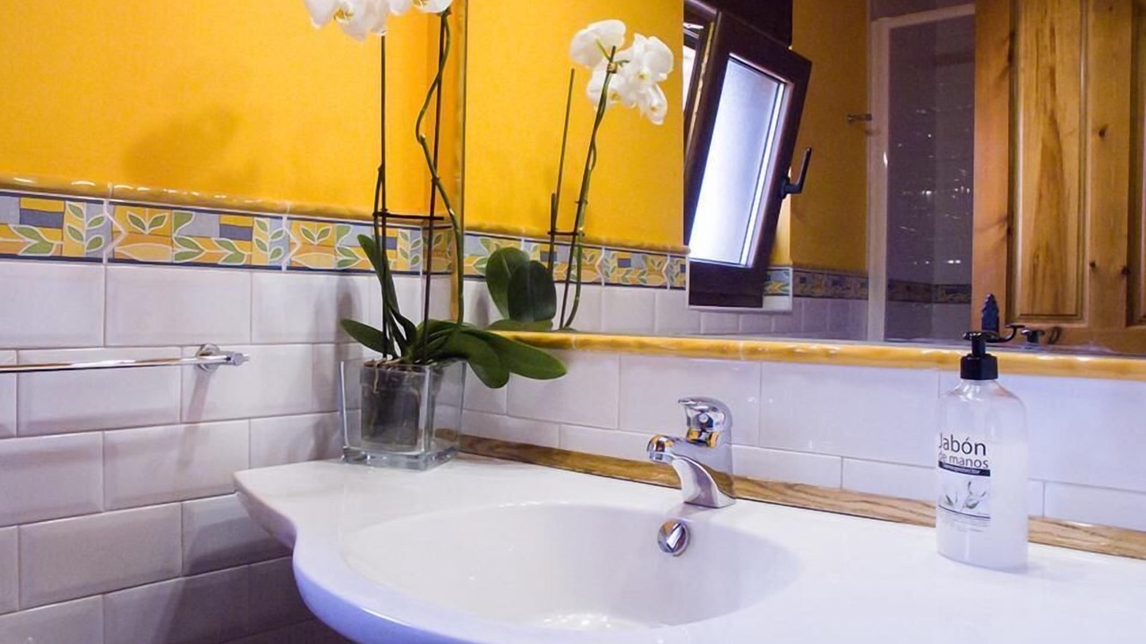 Photo of Bathroom in Lamadrid