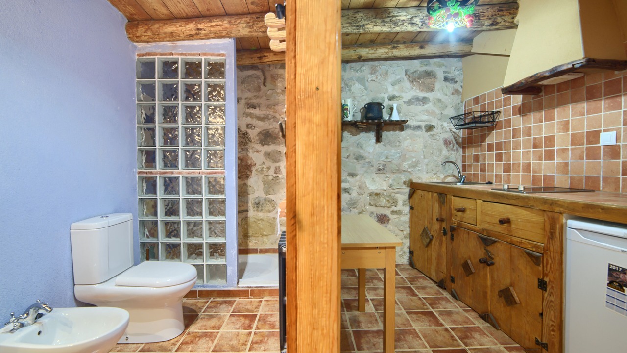 Photo of Bathroom in Ejulve