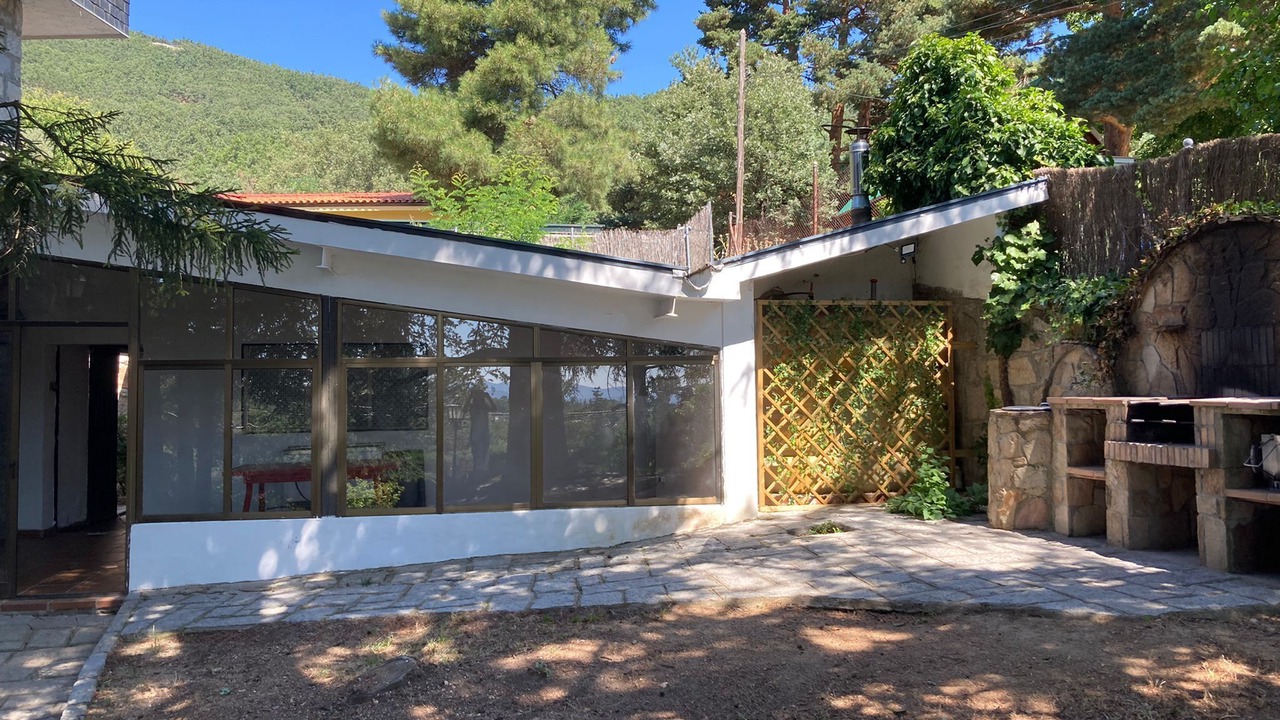 Photo of Patio Balcony in Navacerrada