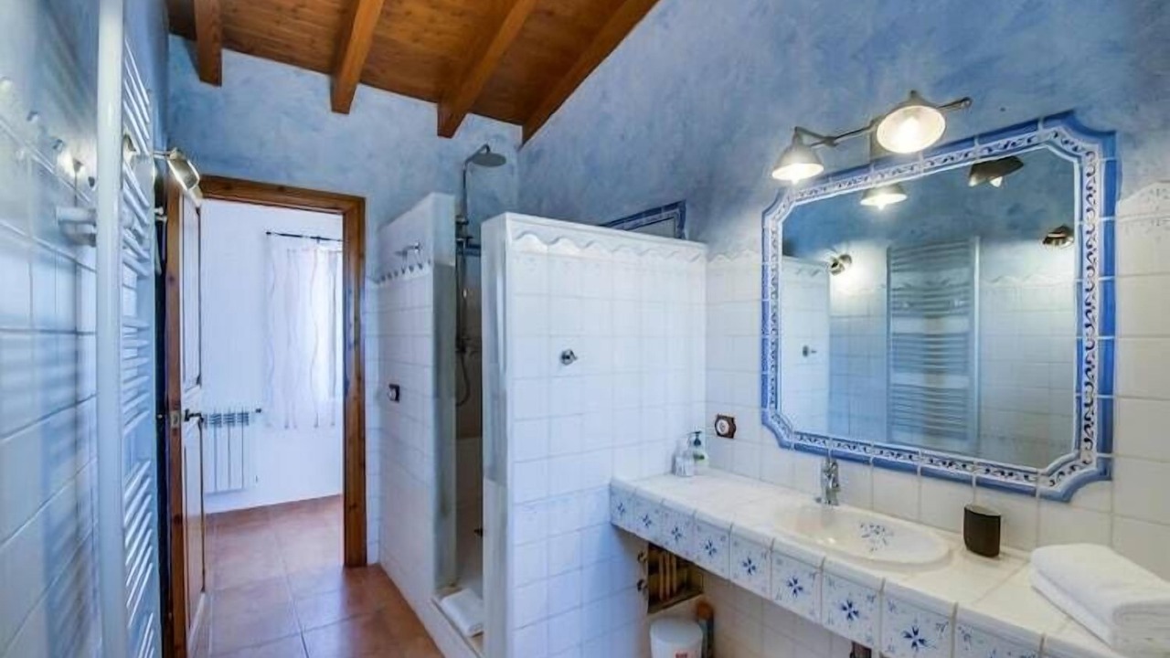 Photo of Bathroom in Sencelles