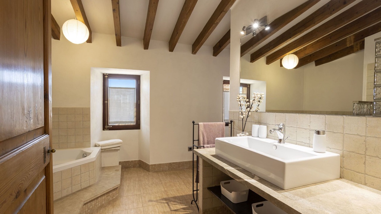 Photo of Bathroom in Consell