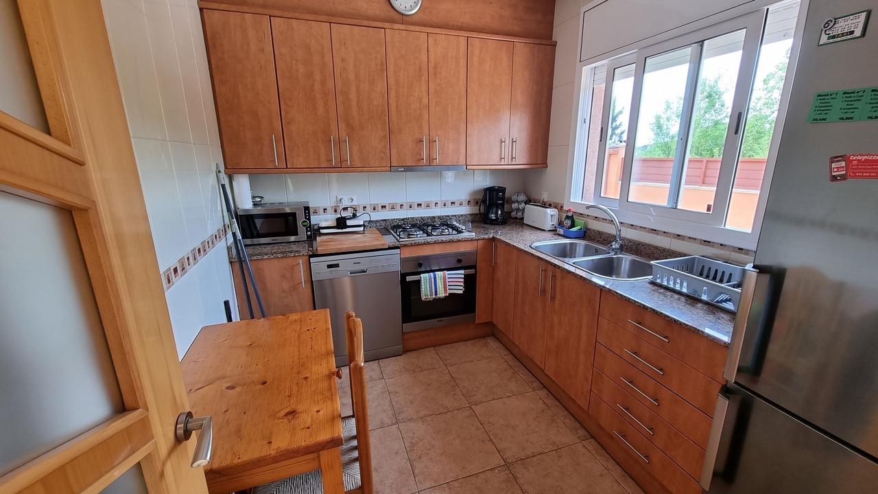 Photo of Kitchen in Lloret Blau