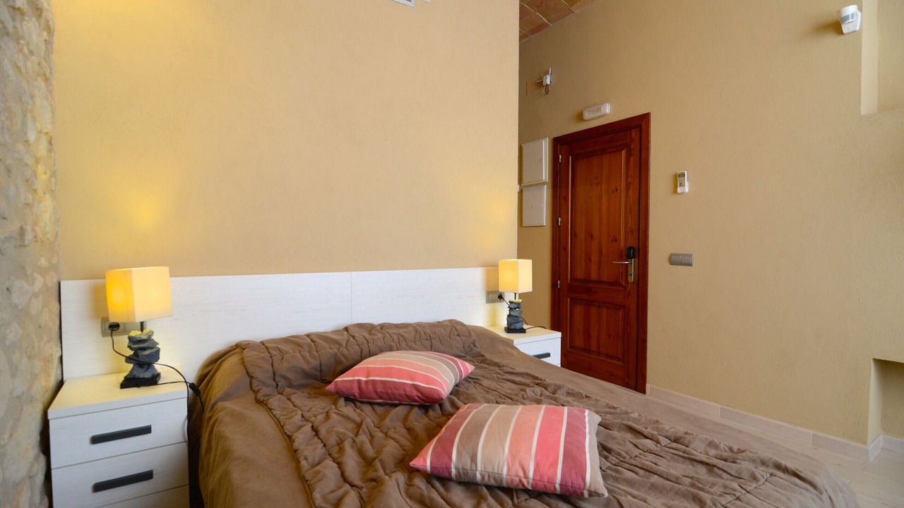 Photo of Bedroom in Pals