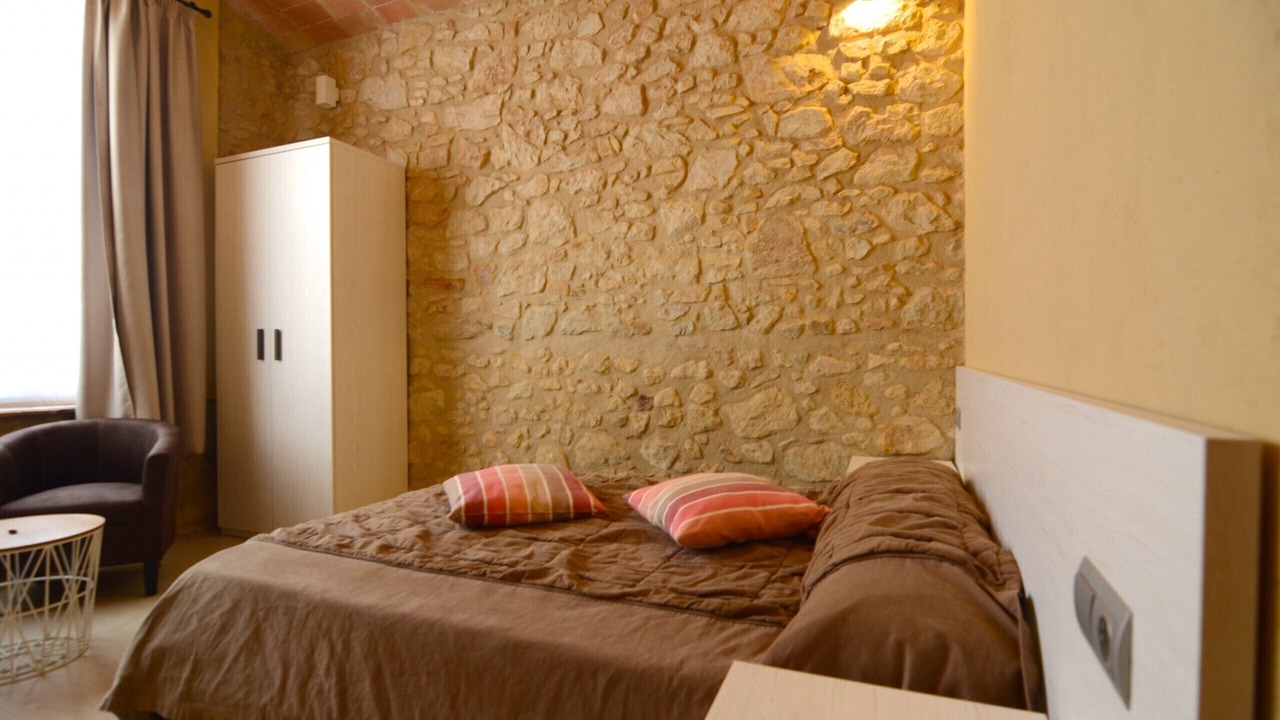 Photo of Bedroom in Pals
