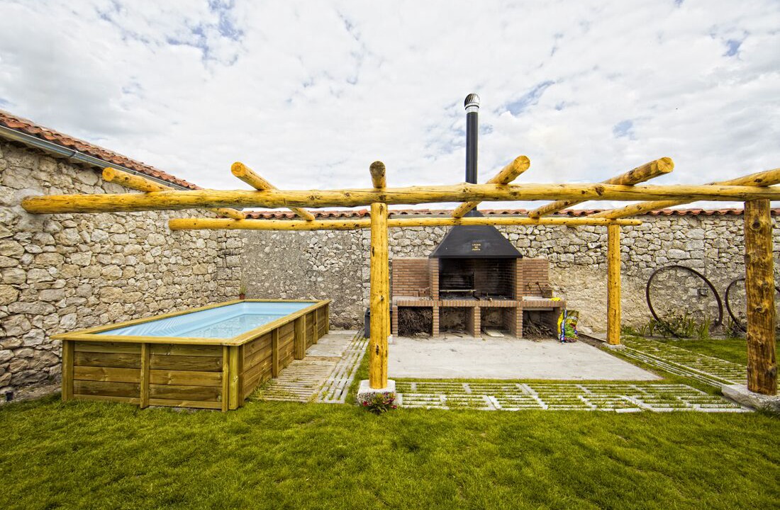 Photo of Outdoor in Adrados