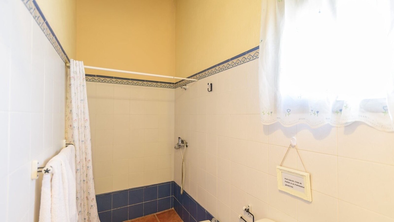 Photo of Bathroom in La Puebla de los Infantes