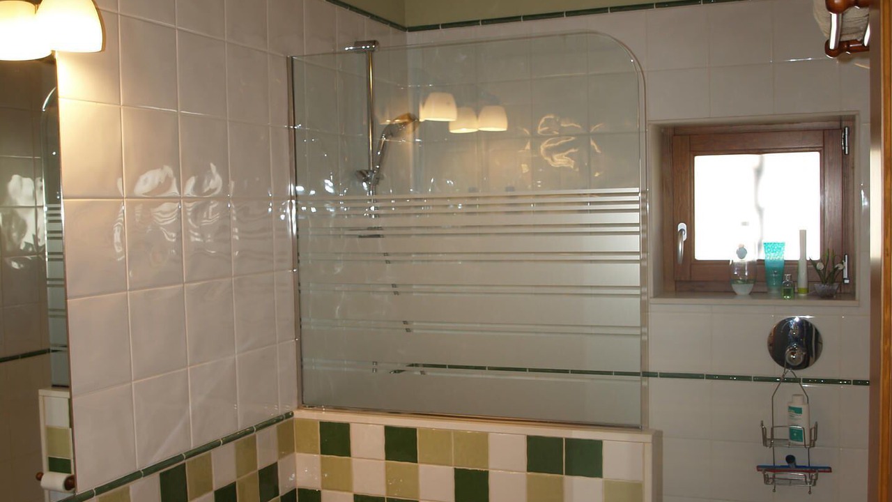 Photo of Bathroom in Prullans