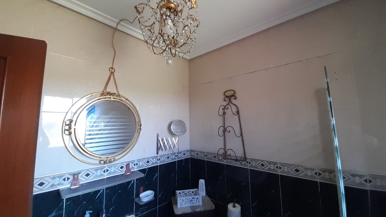 Photo of Bathroom in Lardero