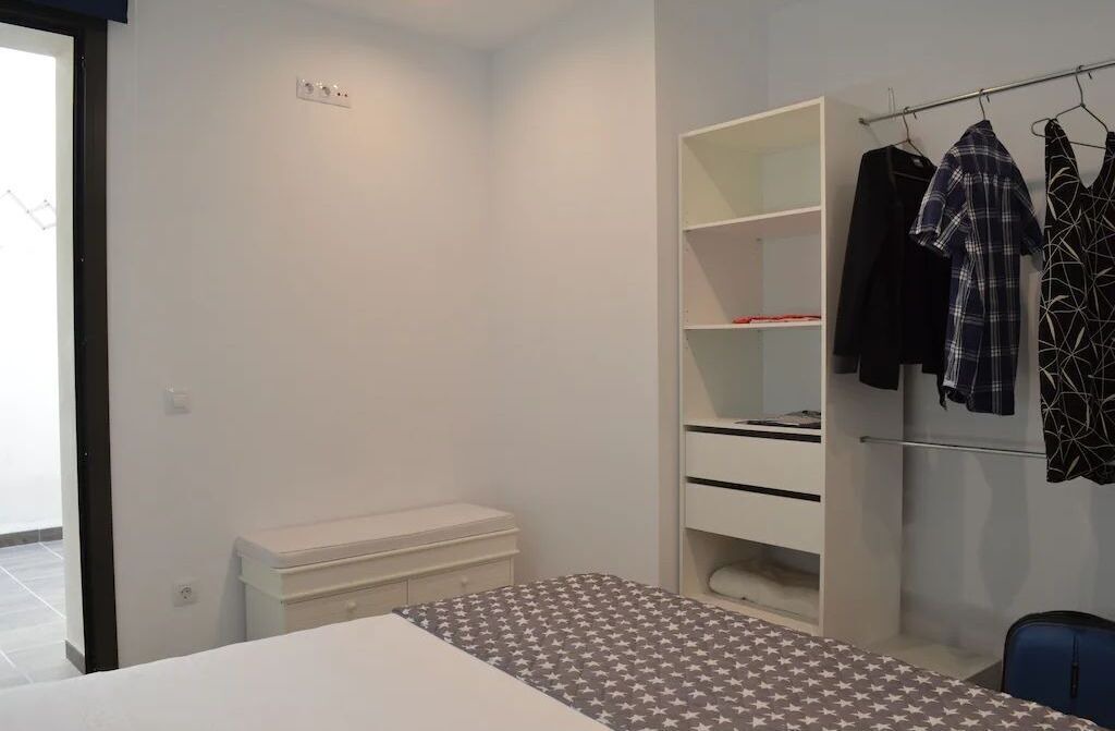 Photo of Bedroom in Roses Town Center