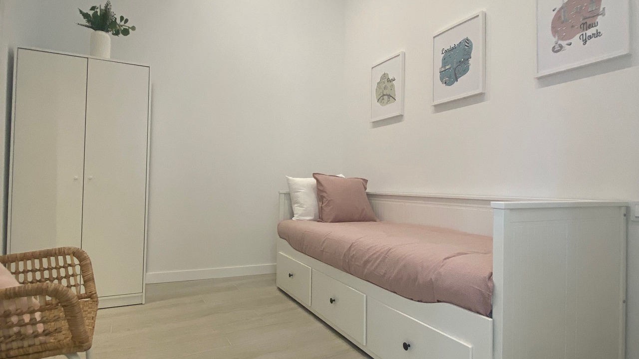 Photo of Bedroom in Albelda de Iregua