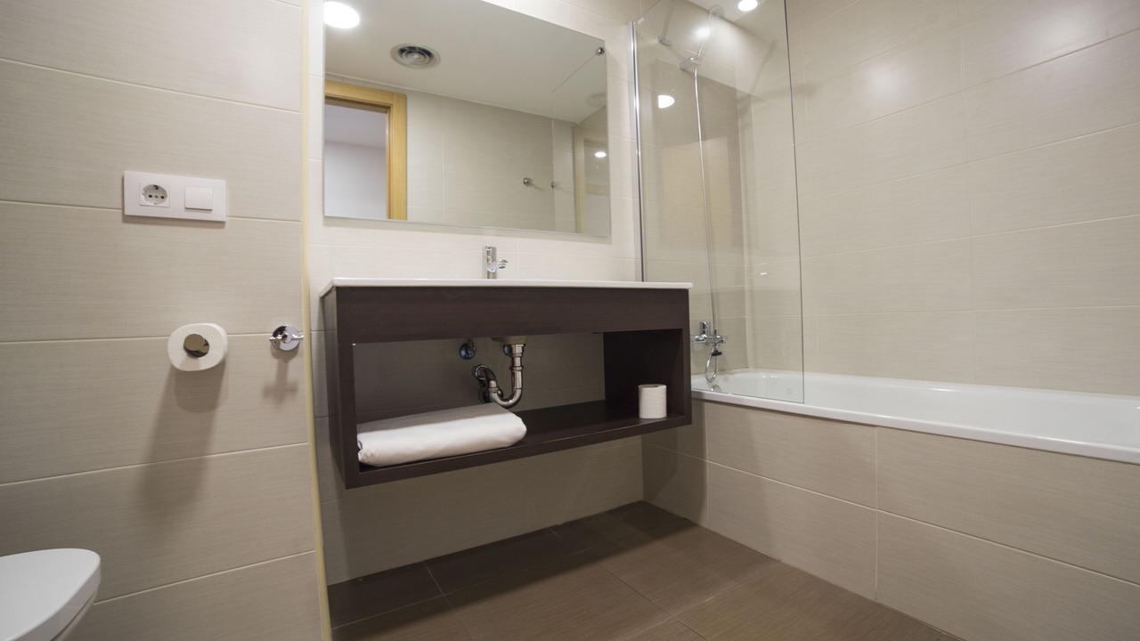 Photo of Bathroom in Lloret Town Center