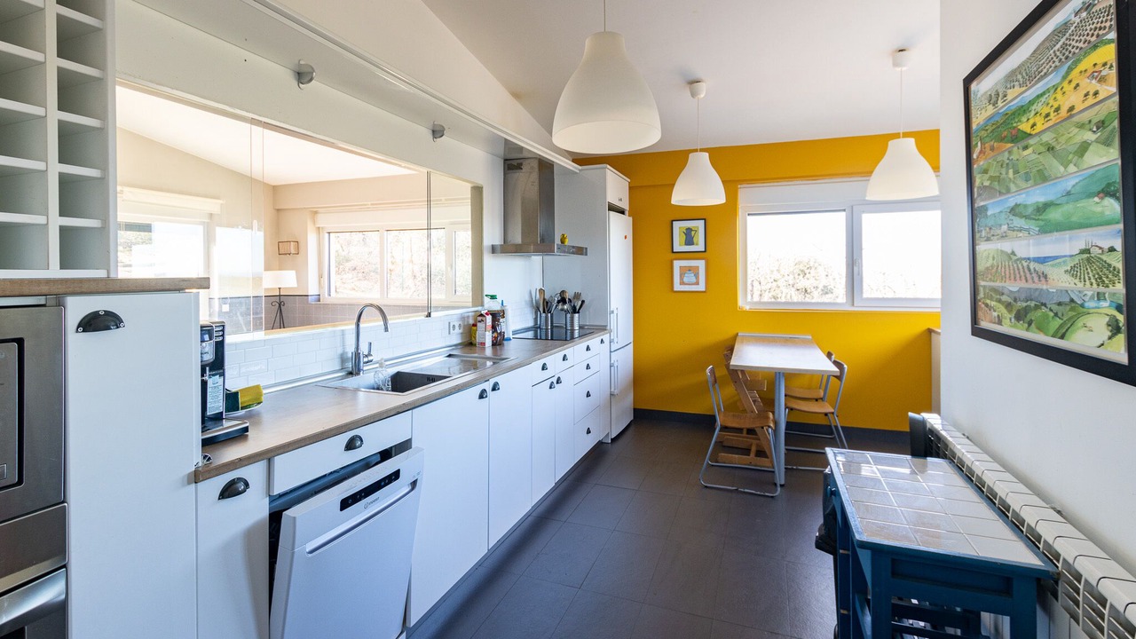 Photo of Kitchen in Castillejo de Mesleon