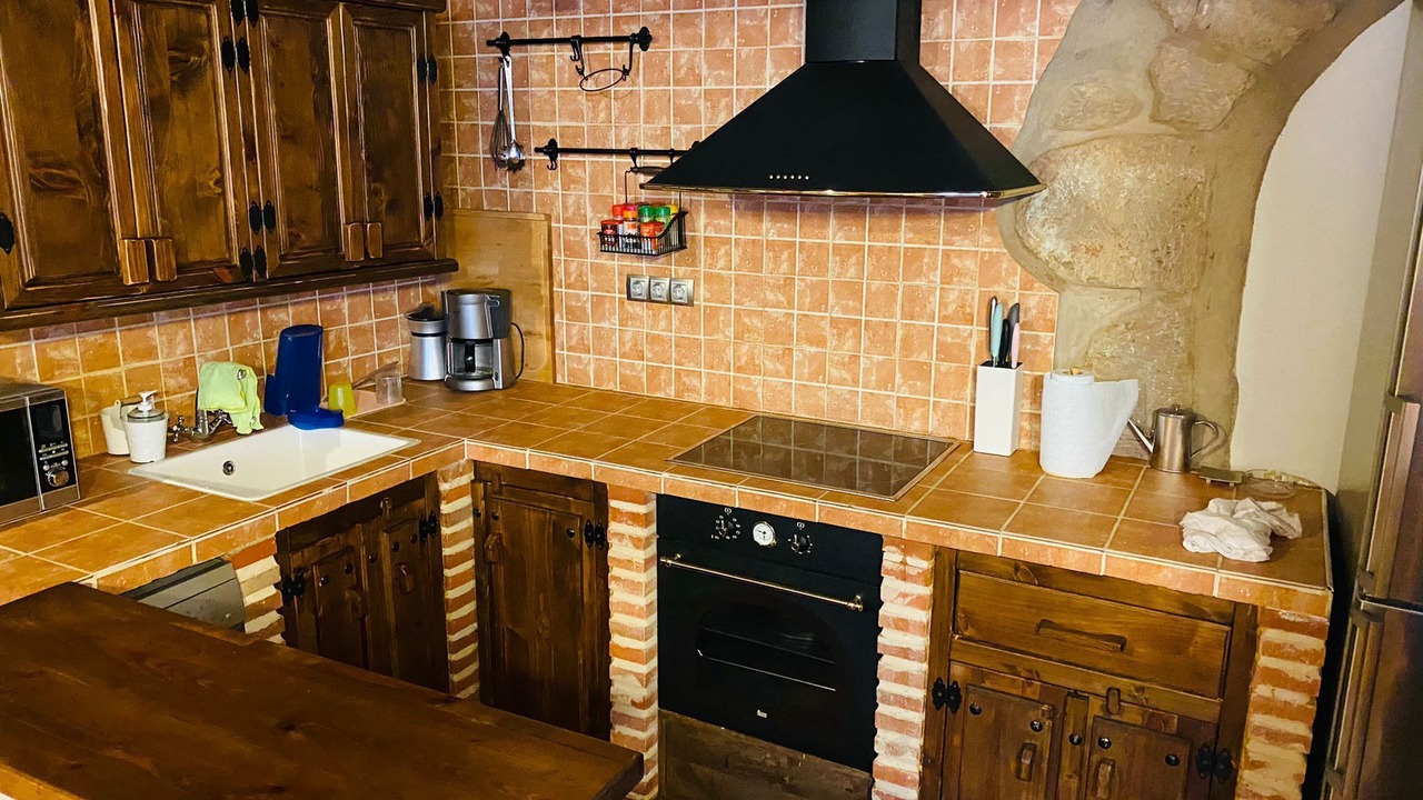 Photo of Kitchen in La Pola de Gordon