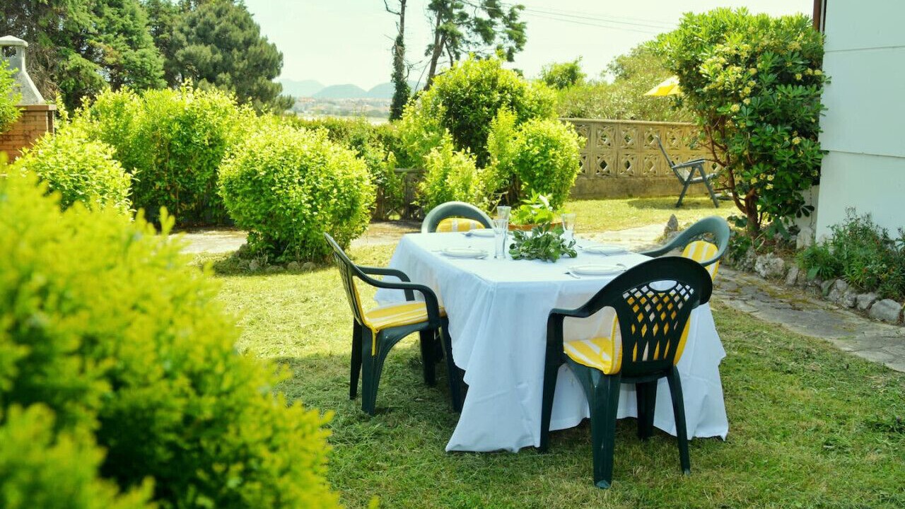 Photo of Outdoor in Isla
