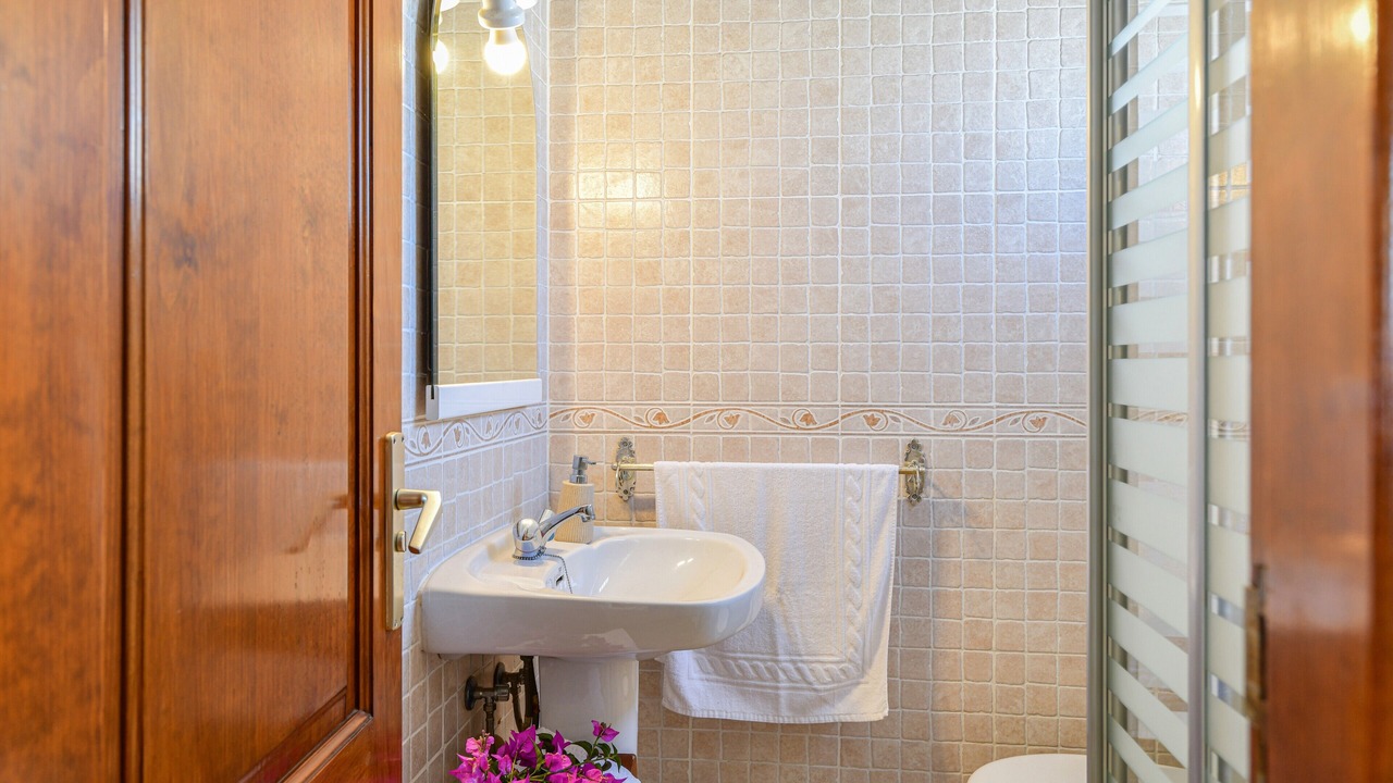 Photo of Bathroom in Playa del Cable