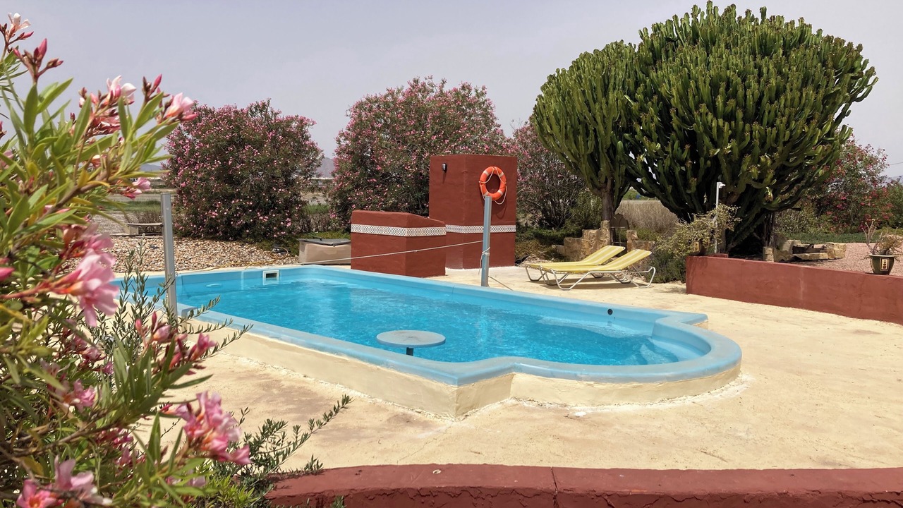 Photo of Outdoor in Daya Nueva