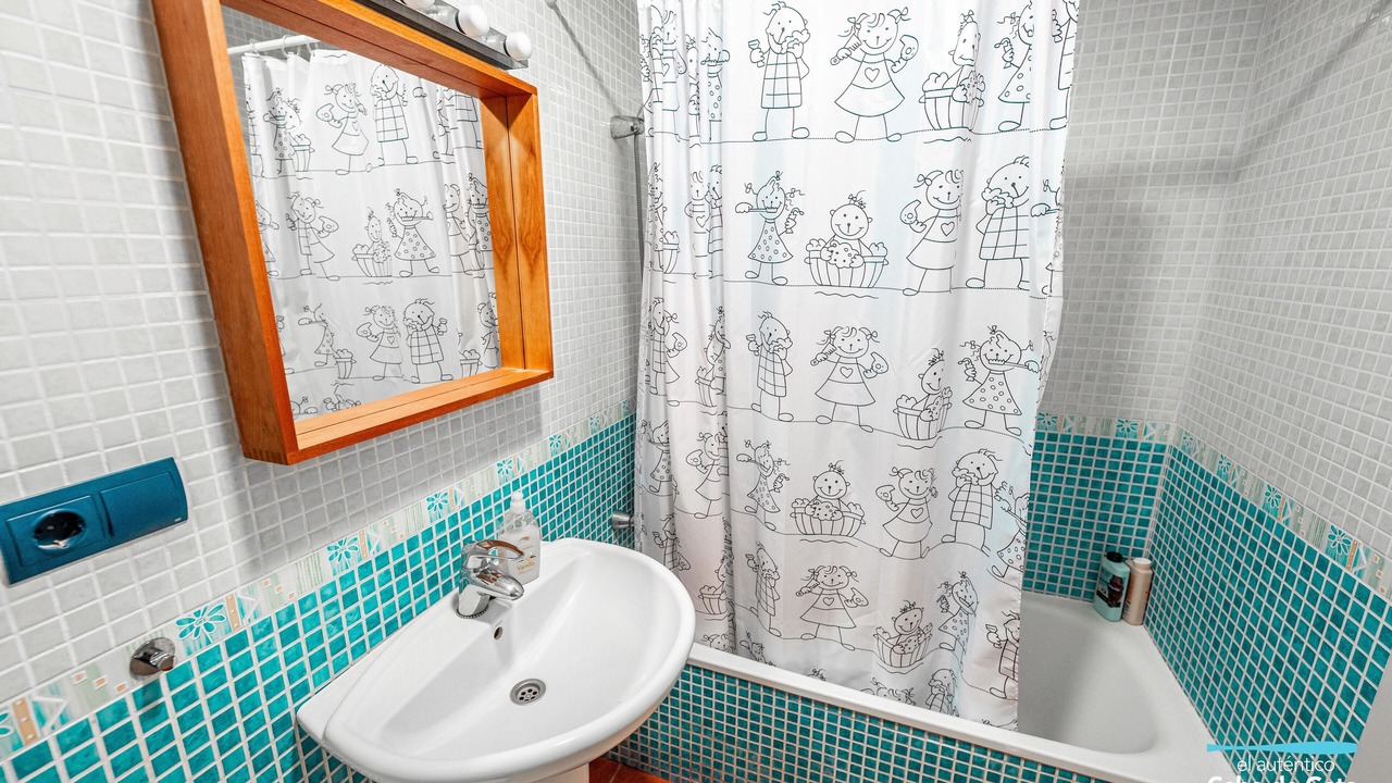 Photo of Bathroom in La Isleta del Moro