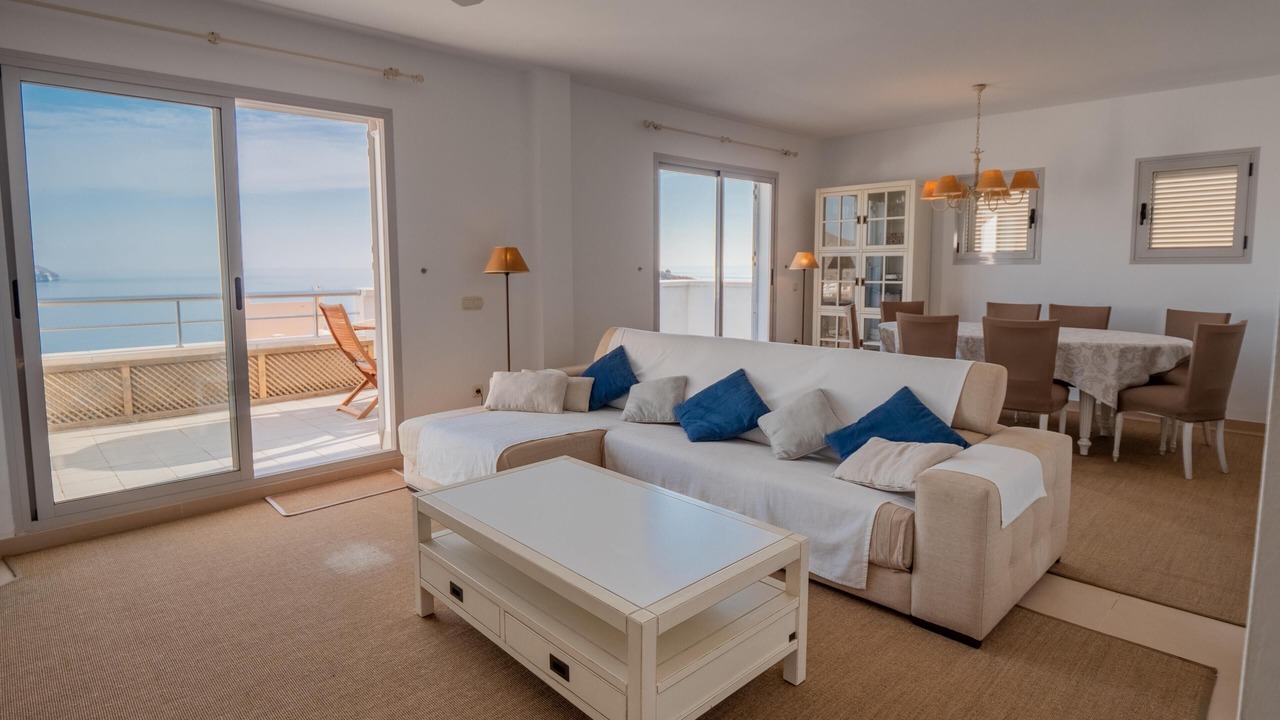 Photo of Livingroom in San Jose