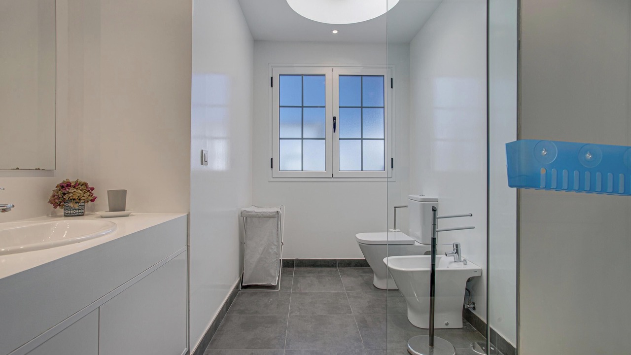 Photo of Bathroom in Playa del Cable