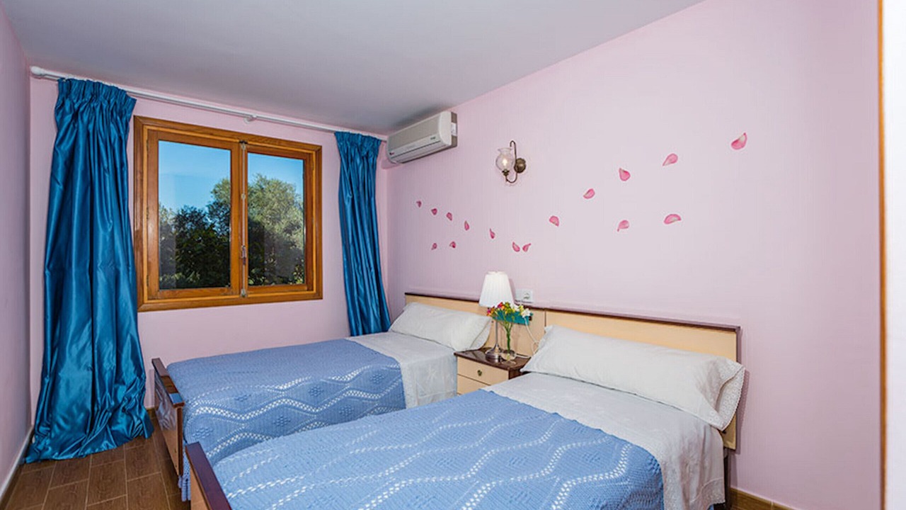 Photo of Bedroom in El Toro