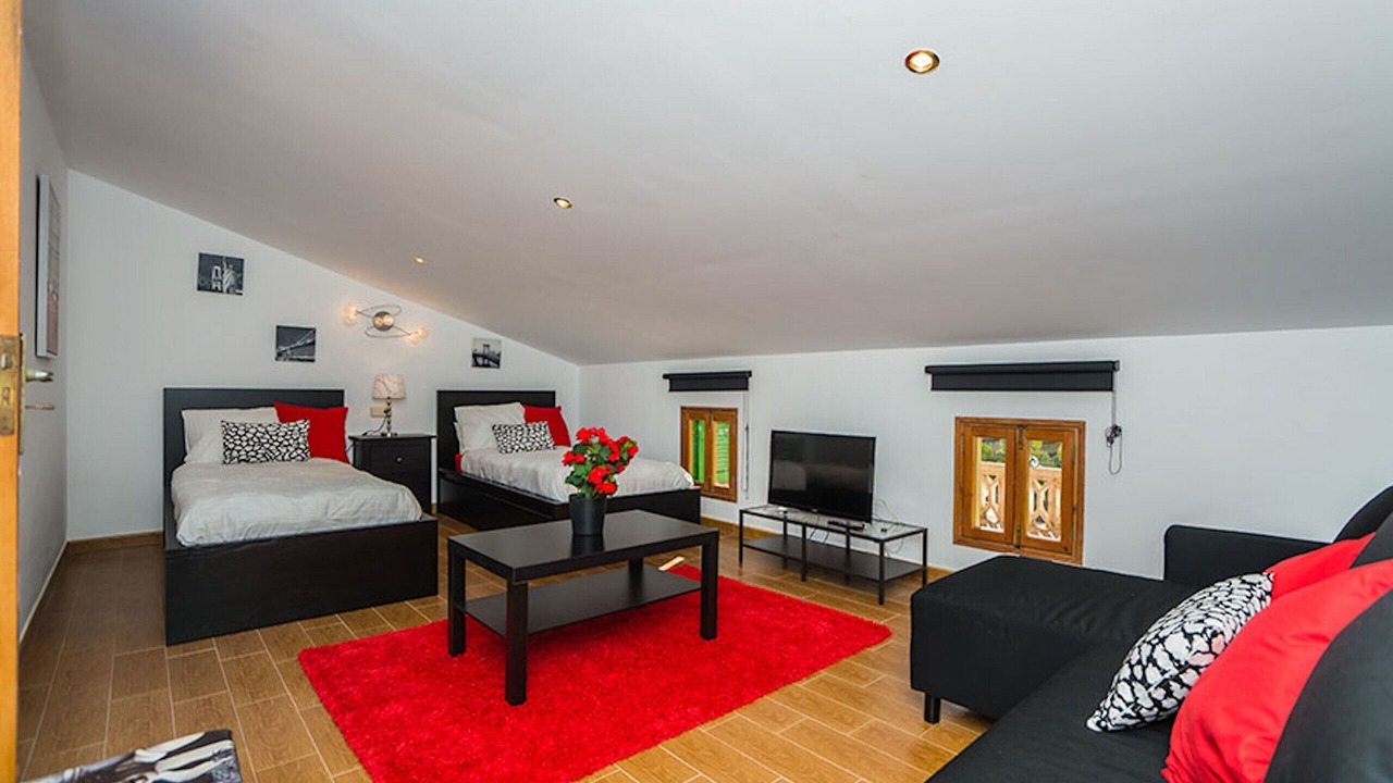 Photo of Bedroom in El Toro