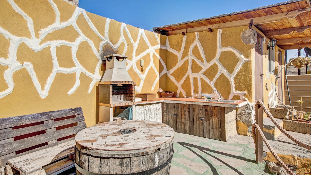Photo of Outdoor in Fasnia
