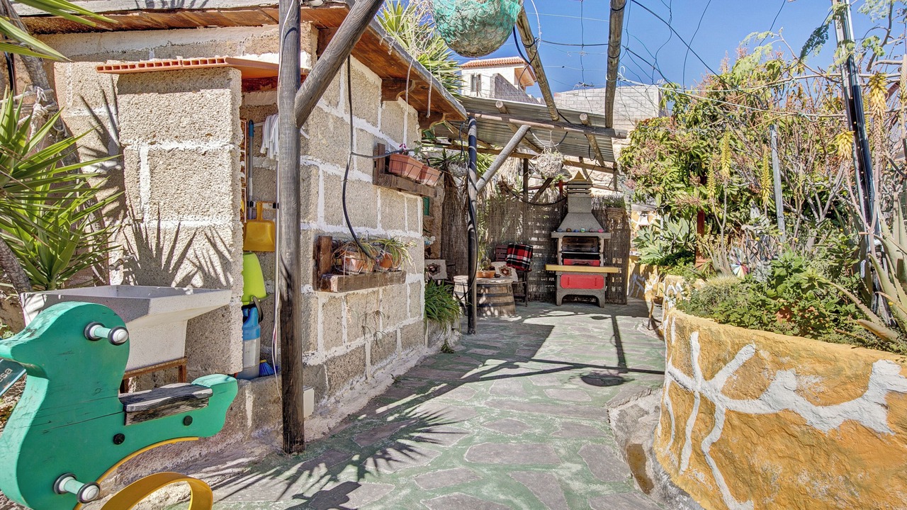 Photo of Outdoor in Fasnia