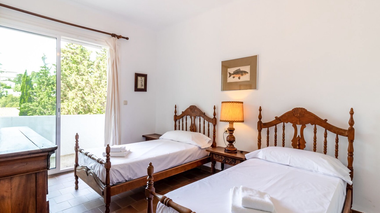 Photo of Bedroom in Llanca