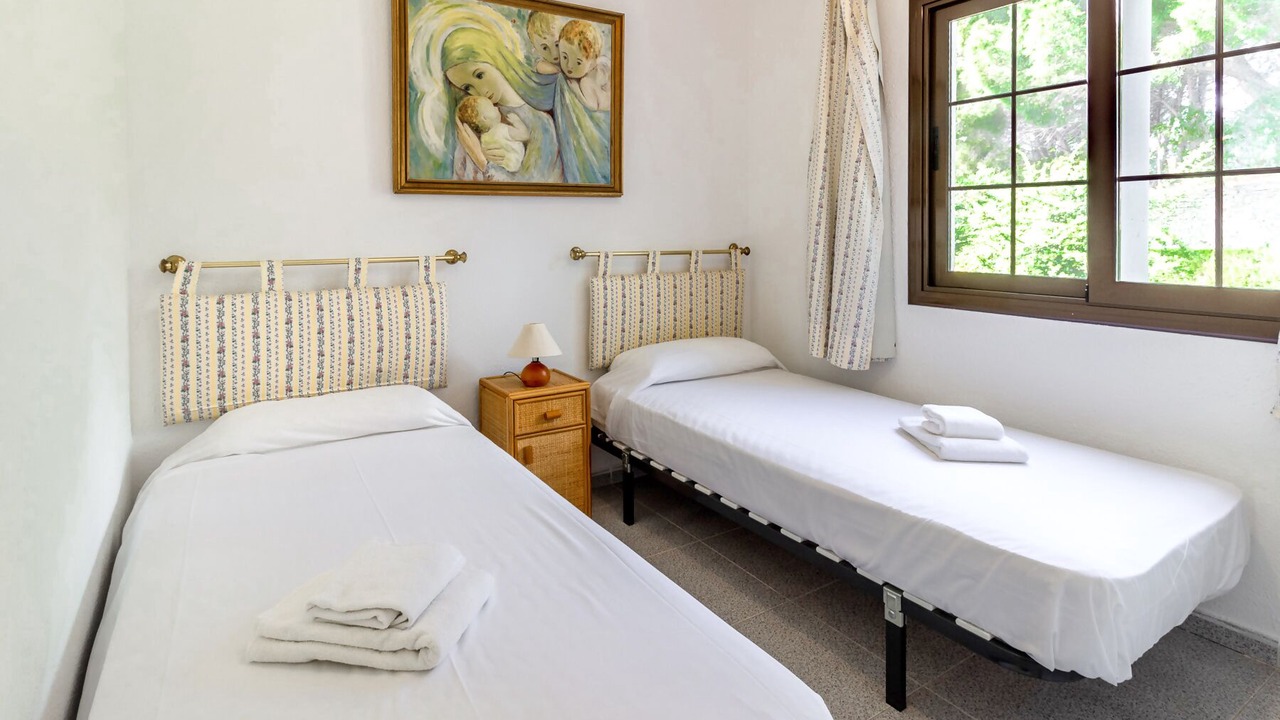 Photo of Bedroom in Llanca