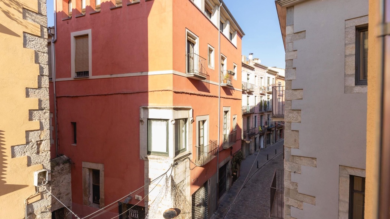 Photo of Others in Barri Vell