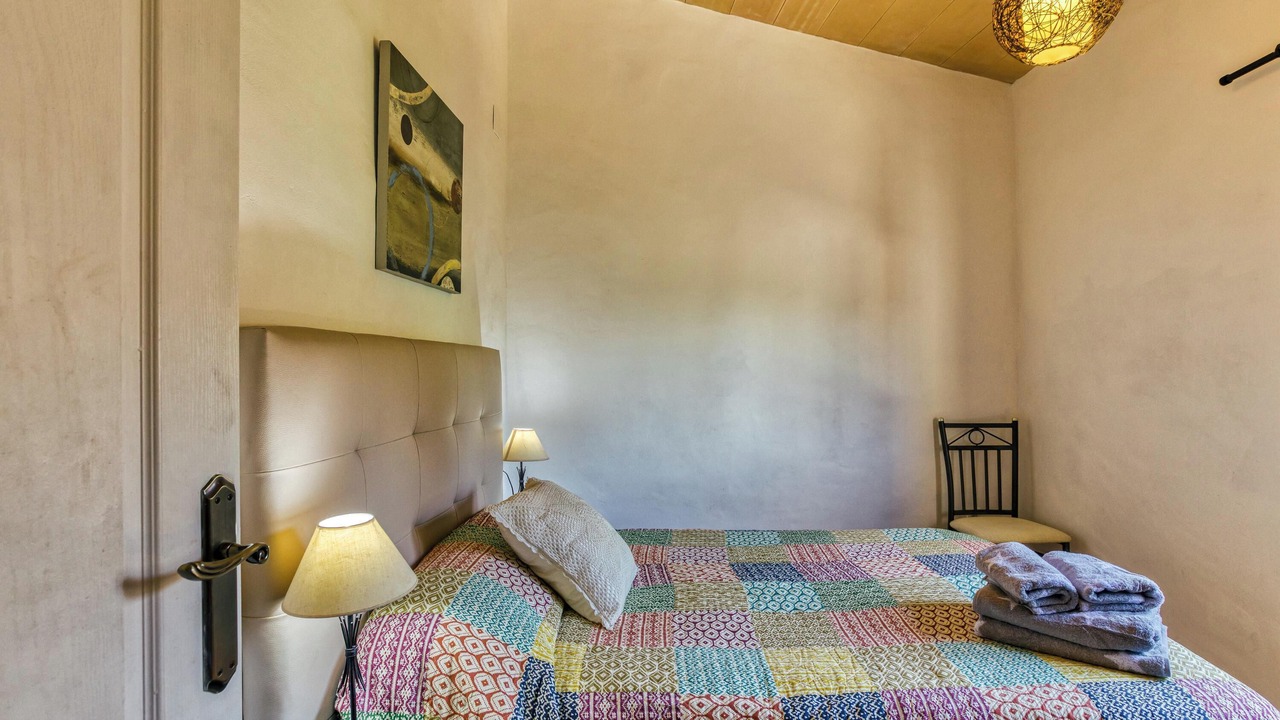 Photo of Bedroom in Torroella de Montgri